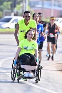 BIB: 
                            <button type="button" onclick="openModal(3675873)" class="btn btn-primary btn-sm float-right btn-popup" data-toggle="modal" data-target=".modal-high-quality">
                        <i class="fas fa-shopping-cart"></i> Add to Cart
                    </button>
                                            <button type="button" onclick="isThisMe(3675873, true)" class="btn btn-success btn-sm float-right btn-popup btn-isme hidden" data-toggle="tooltip" data-placement="bottom" title="นี่คือรูปของคุณใช่ไหม คลิกที่นี่เพื่อเอาเข้าอัลบั้ม">
                        <i class="fas fa-plus"></i> Add to album
                    </button>
                    <button type="button" onclick="isThisMe(3675873, false)" class="btn btn-warning btn-sm float-right btn-popup btn-isnotme hidden">
                        <i class="fas fa-ban"></i> Remove from album
                    </button>