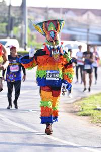 BIB: 21620
                            <button type="button" onclick="openModal(3676652)" class="btn btn-primary btn-sm float-right btn-popup" data-toggle="modal" data-target=".modal-high-quality">
                        <i class="fas fa-shopping-cart"></i> Add to Cart
                    </button>
                                            <button type="button" onclick="isThisMe(3676652, true)" class="btn btn-success btn-sm float-right btn-popup btn-isme hidden" data-toggle="tooltip" data-placement="bottom" title="นี่คือรูปของคุณใช่ไหม คลิกที่นี่เพื่อเอาเข้าอัลบั้ม">
                        <i class="fas fa-plus"></i> Add to album
                    </button>
                    <button type="button" onclick="isThisMe(3676652, false)" class="btn btn-warning btn-sm float-right btn-popup btn-isnotme hidden">
                        <i class="fas fa-ban"></i> Remove from album
                    </button>