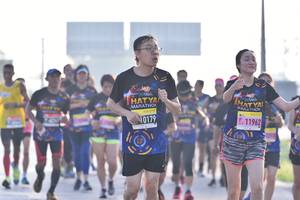 BIB: 0179, 11962
                            <button type="button" onclick="openModal(3765473)" class="btn btn-primary btn-sm float-right btn-popup" data-toggle="modal" data-target=".modal-high-quality">
                        <i class="fas fa-shopping-cart"></i> Add to Cart
                    </button>
                                            <button type="button" onclick="isThisMe(3765473, true)" class="btn btn-success btn-sm float-right btn-popup btn-isme hidden" data-toggle="tooltip" data-placement="bottom" title="นี่คือรูปของคุณใช่ไหม คลิกที่นี่เพื่อเอาเข้าอัลบั้ม">
                        <i class="fas fa-plus"></i> Add to album
                    </button>
                    <button type="button" onclick="isThisMe(3765473, false)" class="btn btn-warning btn-sm float-right btn-popup btn-isnotme hidden">
                        <i class="fas fa-ban"></i> Remove from album
                    </button>