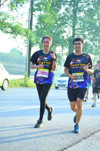 BIB: 12759, 0924
                            <button type="button" onclick="openModal(3677500)" class="btn btn-primary btn-sm float-right btn-popup" data-toggle="modal" data-target=".modal-high-quality">
                        <i class="fas fa-shopping-cart"></i> Add to Cart
                    </button>
                                            <button type="button" onclick="isThisMe(3677500, true)" class="btn btn-success btn-sm float-right btn-popup btn-isme hidden" data-toggle="tooltip" data-placement="bottom" title="นี่คือรูปของคุณใช่ไหม คลิกที่นี่เพื่อเอาเข้าอัลบั้ม">
                        <i class="fas fa-plus"></i> Add to album
                    </button>
                    <button type="button" onclick="isThisMe(3677500, false)" class="btn btn-warning btn-sm float-right btn-popup btn-isnotme hidden">
                        <i class="fas fa-ban"></i> Remove from album
                    </button>