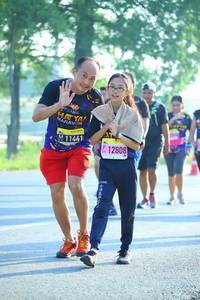 BIB: 11441, 12808
                            <button type="button" onclick="openModal(3811146)" class="btn btn-primary btn-sm float-right btn-popup" data-toggle="modal" data-target=".modal-high-quality">
                        <i class="fas fa-shopping-cart"></i> Add to Cart
                    </button>
                                            <button type="button" onclick="isThisMe(3811146, true)" class="btn btn-success btn-sm float-right btn-popup btn-isme hidden" data-toggle="tooltip" data-placement="bottom" title="นี่คือรูปของคุณใช่ไหม คลิกที่นี่เพื่อเอาเข้าอัลบั้ม">
                        <i class="fas fa-plus"></i> Add to album
                    </button>
                    <button type="button" onclick="isThisMe(3811146, false)" class="btn btn-warning btn-sm float-right btn-popup btn-isnotme hidden">
                        <i class="fas fa-ban"></i> Remove from album
                    </button>