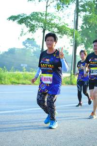 BIB: 2019, 11976
                            <button type="button" onclick="openModal(3679133)" class="btn btn-primary btn-sm float-right btn-popup" data-toggle="modal" data-target=".modal-high-quality">
                        <i class="fas fa-shopping-cart"></i> Add to Cart
                    </button>
                                            <button type="button" onclick="isThisMe(3679133, true)" class="btn btn-success btn-sm float-right btn-popup btn-isme hidden" data-toggle="tooltip" data-placement="bottom" title="นี่คือรูปของคุณใช่ไหม คลิกที่นี่เพื่อเอาเข้าอัลบั้ม">
                        <i class="fas fa-plus"></i> Add to album
                    </button>
                    <button type="button" onclick="isThisMe(3679133, false)" class="btn btn-warning btn-sm float-right btn-popup btn-isnotme hidden">
                        <i class="fas fa-ban"></i> Remove from album
                    </button>