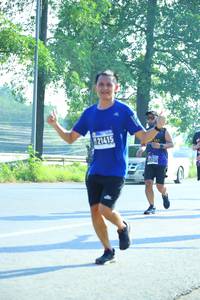 BIB: 21415
                            <button type="button" onclick="openModal(3702184)" class="btn btn-primary btn-sm float-right btn-popup" data-toggle="modal" data-target=".modal-high-quality">
                        <i class="fas fa-shopping-cart"></i> Add to Cart
                    </button>
                                            <button type="button" onclick="isThisMe(3702184, true)" class="btn btn-success btn-sm float-right btn-popup btn-isme hidden" data-toggle="tooltip" data-placement="bottom" title="นี่คือรูปของคุณใช่ไหม คลิกที่นี่เพื่อเอาเข้าอัลบั้ม">
                        <i class="fas fa-plus"></i> Add to album
                    </button>
                    <button type="button" onclick="isThisMe(3702184, false)" class="btn btn-warning btn-sm float-right btn-popup btn-isnotme hidden">
                        <i class="fas fa-ban"></i> Remove from album
                    </button>