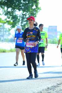 BIB: 2019, 223
                            <button type="button" onclick="openModal(3813647)" class="btn btn-primary btn-sm float-right btn-popup" data-toggle="modal" data-target=".modal-high-quality">
                        <i class="fas fa-shopping-cart"></i> Add to Cart
                    </button>
                                            <button type="button" onclick="isThisMe(3813647, true)" class="btn btn-success btn-sm float-right btn-popup btn-isme hidden" data-toggle="tooltip" data-placement="bottom" title="นี่คือรูปของคุณใช่ไหม คลิกที่นี่เพื่อเอาเข้าอัลบั้ม">
                        <i class="fas fa-plus"></i> Add to album
                    </button>
                    <button type="button" onclick="isThisMe(3813647, false)" class="btn btn-warning btn-sm float-right btn-popup btn-isnotme hidden">
                        <i class="fas fa-ban"></i> Remove from album
                    </button>