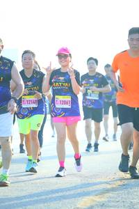 BIB: 208, 12061, 12148
                            <button type="button" onclick="openModal(3684390)" class="btn btn-primary btn-sm float-right btn-popup" data-toggle="modal" data-target=".modal-high-quality">
                        <i class="fas fa-shopping-cart"></i> Add to Cart
                    </button>
                                            <button type="button" onclick="isThisMe(3684390, true)" class="btn btn-success btn-sm float-right btn-popup btn-isme hidden" data-toggle="tooltip" data-placement="bottom" title="นี่คือรูปของคุณใช่ไหม คลิกที่นี่เพื่อเอาเข้าอัลบั้ม">
                        <i class="fas fa-plus"></i> Add to album
                    </button>
                    <button type="button" onclick="isThisMe(3684390, false)" class="btn btn-warning btn-sm float-right btn-popup btn-isnotme hidden">
                        <i class="fas fa-ban"></i> Remove from album
                    </button>