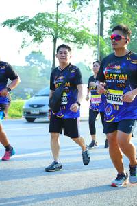 BIB: 209, 1137, 12827
                            <button type="button" onclick="openModal(3677522)" class="btn btn-primary btn-sm float-right btn-popup" data-toggle="modal" data-target=".modal-high-quality">
                        <i class="fas fa-shopping-cart"></i> Add to Cart
                    </button>
                                            <button type="button" onclick="isThisMe(3677522, true)" class="btn btn-success btn-sm float-right btn-popup btn-isme hidden" data-toggle="tooltip" data-placement="bottom" title="นี่คือรูปของคุณใช่ไหม คลิกที่นี่เพื่อเอาเข้าอัลบั้ม">
                        <i class="fas fa-plus"></i> Add to album
                    </button>
                    <button type="button" onclick="isThisMe(3677522, false)" class="btn btn-warning btn-sm float-right btn-popup btn-isnotme hidden">
                        <i class="fas fa-ban"></i> Remove from album
                    </button>