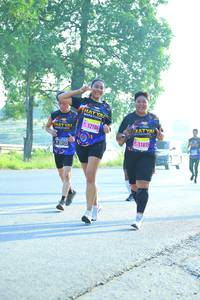 BIB: 1181
                            <button type="button" onclick="openModal(3809177)" class="btn btn-primary btn-sm float-right btn-popup" data-toggle="modal" data-target=".modal-high-quality">
                        <i class="fas fa-shopping-cart"></i> Add to Cart
                    </button>
                                            <button type="button" onclick="isThisMe(3809177, true)" class="btn btn-success btn-sm float-right btn-popup btn-isme hidden" data-toggle="tooltip" data-placement="bottom" title="นี่คือรูปของคุณใช่ไหม คลิกที่นี่เพื่อเอาเข้าอัลบั้ม">
                        <i class="fas fa-plus"></i> Add to album
                    </button>
                    <button type="button" onclick="isThisMe(3809177, false)" class="btn btn-warning btn-sm float-right btn-popup btn-isnotme hidden">
                        <i class="fas fa-ban"></i> Remove from album
                    </button>