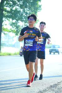 BIB: 201, 21586
                            <button type="button" onclick="openModal(3708184)" class="btn btn-primary btn-sm float-right btn-popup" data-toggle="modal" data-target=".modal-high-quality">
                        <i class="fas fa-shopping-cart"></i> Add to Cart
                    </button>
                                            <button type="button" onclick="isThisMe(3708184, true)" class="btn btn-success btn-sm float-right btn-popup btn-isme hidden" data-toggle="tooltip" data-placement="bottom" title="นี่คือรูปของคุณใช่ไหม คลิกที่นี่เพื่อเอาเข้าอัลบั้ม">
                        <i class="fas fa-plus"></i> Add to album
                    </button>
                    <button type="button" onclick="isThisMe(3708184, false)" class="btn btn-warning btn-sm float-right btn-popup btn-isnotme hidden">
                        <i class="fas fa-ban"></i> Remove from album
                    </button>