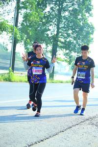 BIB: 22372
                            <button type="button" onclick="openModal(3706551)" class="btn btn-primary btn-sm float-right btn-popup" data-toggle="modal" data-target=".modal-high-quality">
                        <i class="fas fa-shopping-cart"></i> Add to Cart
                    </button>
                                            <button type="button" onclick="isThisMe(3706551, true)" class="btn btn-success btn-sm float-right btn-popup btn-isme hidden" data-toggle="tooltip" data-placement="bottom" title="นี่คือรูปของคุณใช่ไหม คลิกที่นี่เพื่อเอาเข้าอัลบั้ม">
                        <i class="fas fa-plus"></i> Add to album
                    </button>
                    <button type="button" onclick="isThisMe(3706551, false)" class="btn btn-warning btn-sm float-right btn-popup btn-isnotme hidden">
                        <i class="fas fa-ban"></i> Remove from album
                    </button>