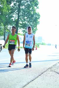 BIB: 20075, 40866
                            <button type="button" onclick="openModal(3713578)" class="btn btn-primary btn-sm float-right btn-popup" data-toggle="modal" data-target=".modal-high-quality">
                        <i class="fas fa-shopping-cart"></i> Add to Cart
                    </button>
                                            <button type="button" onclick="isThisMe(3713578, true)" class="btn btn-success btn-sm float-right btn-popup btn-isme hidden" data-toggle="tooltip" data-placement="bottom" title="นี่คือรูปของคุณใช่ไหม คลิกที่นี่เพื่อเอาเข้าอัลบั้ม">
                        <i class="fas fa-plus"></i> Add to album
                    </button>
                    <button type="button" onclick="isThisMe(3713578, false)" class="btn btn-warning btn-sm float-right btn-popup btn-isnotme hidden">
                        <i class="fas fa-ban"></i> Remove from album
                    </button>