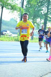 BIB: 20048
                            <button type="button" onclick="openModal(3811665)" class="btn btn-primary btn-sm float-right btn-popup" data-toggle="modal" data-target=".modal-high-quality">
                        <i class="fas fa-shopping-cart"></i> Add to Cart
                    </button>
                                            <button type="button" onclick="isThisMe(3811665, true)" class="btn btn-success btn-sm float-right btn-popup btn-isme hidden" data-toggle="tooltip" data-placement="bottom" title="นี่คือรูปของคุณใช่ไหม คลิกที่นี่เพื่อเอาเข้าอัลบั้ม">
                        <i class="fas fa-plus"></i> Add to album
                    </button>
                    <button type="button" onclick="isThisMe(3811665, false)" class="btn btn-warning btn-sm float-right btn-popup btn-isnotme hidden">
                        <i class="fas fa-ban"></i> Remove from album
                    </button>