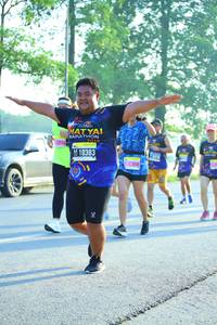 BIB: 12558
                            <button type="button" onclick="openModal(3696906)" class="btn btn-primary btn-sm float-right btn-popup" data-toggle="modal" data-target=".modal-high-quality">
                        <i class="fas fa-shopping-cart"></i> Add to Cart
                    </button>
                                            <button type="button" onclick="isThisMe(3696906, true)" class="btn btn-success btn-sm float-right btn-popup btn-isme hidden" data-toggle="tooltip" data-placement="bottom" title="นี่คือรูปของคุณใช่ไหม คลิกที่นี่เพื่อเอาเข้าอัลบั้ม">
                        <i class="fas fa-plus"></i> Add to album
                    </button>
                    <button type="button" onclick="isThisMe(3696906, false)" class="btn btn-warning btn-sm float-right btn-popup btn-isnotme hidden">
                        <i class="fas fa-ban"></i> Remove from album
                    </button>