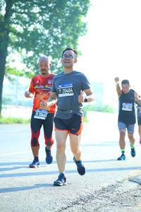 BIB: 20404
                            <button type="button" onclick="openModal(3705030)" class="btn btn-primary btn-sm float-right btn-popup" data-toggle="modal" data-target=".modal-high-quality">
                        <i class="fas fa-shopping-cart"></i> Add to Cart
                    </button>
                                            <button type="button" onclick="isThisMe(3705030, true)" class="btn btn-success btn-sm float-right btn-popup btn-isme hidden" data-toggle="tooltip" data-placement="bottom" title="นี่คือรูปของคุณใช่ไหม คลิกที่นี่เพื่อเอาเข้าอัลบั้ม">
                        <i class="fas fa-plus"></i> Add to album
                    </button>
                    <button type="button" onclick="isThisMe(3705030, false)" class="btn btn-warning btn-sm float-right btn-popup btn-isnotme hidden">
                        <i class="fas fa-ban"></i> Remove from album
                    </button>