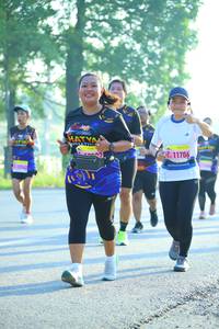 BIB: 
                            <button type="button" onclick="openModal(3698388)" class="btn btn-primary btn-sm float-right btn-popup" data-toggle="modal" data-target=".modal-high-quality">
                        <i class="fas fa-shopping-cart"></i> Add to Cart
                    </button>
                                            <button type="button" onclick="isThisMe(3698388, true)" class="btn btn-success btn-sm float-right btn-popup btn-isme hidden" data-toggle="tooltip" data-placement="bottom" title="นี่คือรูปของคุณใช่ไหม คลิกที่นี่เพื่อเอาเข้าอัลบั้ม">
                        <i class="fas fa-plus"></i> Add to album
                    </button>
                    <button type="button" onclick="isThisMe(3698388, false)" class="btn btn-warning btn-sm float-right btn-popup btn-isnotme hidden">
                        <i class="fas fa-ban"></i> Remove from album
                    </button>