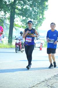 BIB: 2054
                            <button type="button" onclick="openModal(3813267)" class="btn btn-primary btn-sm float-right btn-popup" data-toggle="modal" data-target=".modal-high-quality">
                        <i class="fas fa-shopping-cart"></i> Add to Cart
                    </button>
                                            <button type="button" onclick="isThisMe(3813267, true)" class="btn btn-success btn-sm float-right btn-popup btn-isme hidden" data-toggle="tooltip" data-placement="bottom" title="นี่คือรูปของคุณใช่ไหม คลิกที่นี่เพื่อเอาเข้าอัลบั้ม">
                        <i class="fas fa-plus"></i> Add to album
                    </button>
                    <button type="button" onclick="isThisMe(3813267, false)" class="btn btn-warning btn-sm float-right btn-popup btn-isnotme hidden">
                        <i class="fas fa-ban"></i> Remove from album
                    </button>