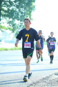 BIB: 2501
                            <button type="button" onclick="openModal(3712566)" class="btn btn-primary btn-sm float-right btn-popup" data-toggle="modal" data-target=".modal-high-quality">
                        <i class="fas fa-shopping-cart"></i> Add to Cart
                    </button>
                                            <button type="button" onclick="isThisMe(3712566, true)" class="btn btn-success btn-sm float-right btn-popup btn-isme hidden" data-toggle="tooltip" data-placement="bottom" title="นี่คือรูปของคุณใช่ไหม คลิกที่นี่เพื่อเอาเข้าอัลบั้ม">
                        <i class="fas fa-plus"></i> Add to album
                    </button>
                    <button type="button" onclick="isThisMe(3712566, false)" class="btn btn-warning btn-sm float-right btn-popup btn-isnotme hidden">
                        <i class="fas fa-ban"></i> Remove from album
                    </button>