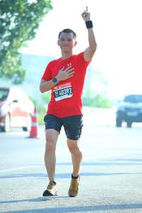 BIB: 40392
                            <button type="button" onclick="openModal(3812218)" class="btn btn-primary btn-sm float-right btn-popup" data-toggle="modal" data-target=".modal-high-quality">
                        <i class="fas fa-shopping-cart"></i> Add to Cart
                    </button>
                                            <button type="button" onclick="isThisMe(3812218, true)" class="btn btn-success btn-sm float-right btn-popup btn-isme hidden" data-toggle="tooltip" data-placement="bottom" title="นี่คือรูปของคุณใช่ไหม คลิกที่นี่เพื่อเอาเข้าอัลบั้ม">
                        <i class="fas fa-plus"></i> Add to album
                    </button>
                    <button type="button" onclick="isThisMe(3812218, false)" class="btn btn-warning btn-sm float-right btn-popup btn-isnotme hidden">
                        <i class="fas fa-ban"></i> Remove from album
                    </button>