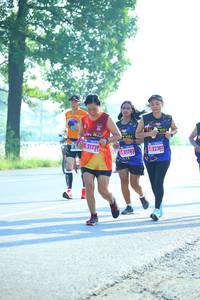 BIB: 22307, 21783
                            <button type="button" onclick="openModal(3812082)" class="btn btn-primary btn-sm float-right btn-popup" data-toggle="modal" data-target=".modal-high-quality">
                        <i class="fas fa-shopping-cart"></i> Add to Cart
                    </button>
                                            <button type="button" onclick="isThisMe(3812082, true)" class="btn btn-success btn-sm float-right btn-popup btn-isme hidden" data-toggle="tooltip" data-placement="bottom" title="นี่คือรูปของคุณใช่ไหม คลิกที่นี่เพื่อเอาเข้าอัลบั้ม">
                        <i class="fas fa-plus"></i> Add to album
                    </button>
                    <button type="button" onclick="isThisMe(3812082, false)" class="btn btn-warning btn-sm float-right btn-popup btn-isnotme hidden">
                        <i class="fas fa-ban"></i> Remove from album
                    </button>