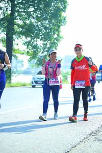 BIB: 21948
                            <button type="button" onclick="openModal(3812709)" class="btn btn-primary btn-sm float-right btn-popup" data-toggle="modal" data-target=".modal-high-quality">
                        <i class="fas fa-shopping-cart"></i> Add to Cart
                    </button>
                                            <button type="button" onclick="isThisMe(3812709, true)" class="btn btn-success btn-sm float-right btn-popup btn-isme hidden" data-toggle="tooltip" data-placement="bottom" title="นี่คือรูปของคุณใช่ไหม คลิกที่นี่เพื่อเอาเข้าอัลบั้ม">
                        <i class="fas fa-plus"></i> Add to album
                    </button>
                    <button type="button" onclick="isThisMe(3812709, false)" class="btn btn-warning btn-sm float-right btn-popup btn-isnotme hidden">
                        <i class="fas fa-ban"></i> Remove from album
                    </button>