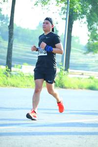 BIB: 2156
                            <button type="button" onclick="openModal(3811672)" class="btn btn-primary btn-sm float-right btn-popup" data-toggle="modal" data-target=".modal-high-quality">
                        <i class="fas fa-shopping-cart"></i> Add to Cart
                    </button>
                                            <button type="button" onclick="isThisMe(3811672, true)" class="btn btn-success btn-sm float-right btn-popup btn-isme hidden" data-toggle="tooltip" data-placement="bottom" title="นี่คือรูปของคุณใช่ไหม คลิกที่นี่เพื่อเอาเข้าอัลบั้ม">
                        <i class="fas fa-plus"></i> Add to album
                    </button>
                    <button type="button" onclick="isThisMe(3811672, false)" class="btn btn-warning btn-sm float-right btn-popup btn-isnotme hidden">
                        <i class="fas fa-ban"></i> Remove from album
                    </button>