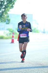 BIB: 22305
                            <button type="button" onclick="openModal(3812477)" class="btn btn-primary btn-sm float-right btn-popup" data-toggle="modal" data-target=".modal-high-quality">
                        <i class="fas fa-shopping-cart"></i> Add to Cart
                    </button>
                                            <button type="button" onclick="isThisMe(3812477, true)" class="btn btn-success btn-sm float-right btn-popup btn-isme hidden" data-toggle="tooltip" data-placement="bottom" title="นี่คือรูปของคุณใช่ไหม คลิกที่นี่เพื่อเอาเข้าอัลบั้ม">
                        <i class="fas fa-plus"></i> Add to album
                    </button>
                    <button type="button" onclick="isThisMe(3812477, false)" class="btn btn-warning btn-sm float-right btn-popup btn-isnotme hidden">
                        <i class="fas fa-ban"></i> Remove from album
                    </button>