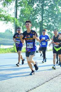 BIB: 20579
                            <button type="button" onclick="openModal(3702253)" class="btn btn-primary btn-sm float-right btn-popup" data-toggle="modal" data-target=".modal-high-quality">
                        <i class="fas fa-shopping-cart"></i> Add to Cart
                    </button>
                                            <button type="button" onclick="isThisMe(3702253, true)" class="btn btn-success btn-sm float-right btn-popup btn-isme hidden" data-toggle="tooltip" data-placement="bottom" title="นี่คือรูปของคุณใช่ไหม คลิกที่นี่เพื่อเอาเข้าอัลบั้ม">
                        <i class="fas fa-plus"></i> Add to album
                    </button>
                    <button type="button" onclick="isThisMe(3702253, false)" class="btn btn-warning btn-sm float-right btn-popup btn-isnotme hidden">
                        <i class="fas fa-ban"></i> Remove from album
                    </button>