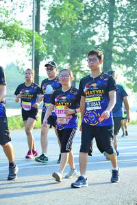 BIB: 10543
                            <button type="button" onclick="openModal(3687500)" class="btn btn-primary btn-sm float-right btn-popup" data-toggle="modal" data-target=".modal-high-quality">
                        <i class="fas fa-shopping-cart"></i> Add to Cart
                    </button>
                                            <button type="button" onclick="isThisMe(3687500, true)" class="btn btn-success btn-sm float-right btn-popup btn-isme hidden" data-toggle="tooltip" data-placement="bottom" title="นี่คือรูปของคุณใช่ไหม คลิกที่นี่เพื่อเอาเข้าอัลบั้ม">
                        <i class="fas fa-plus"></i> Add to album
                    </button>
                    <button type="button" onclick="isThisMe(3687500, false)" class="btn btn-warning btn-sm float-right btn-popup btn-isnotme hidden">
                        <i class="fas fa-ban"></i> Remove from album
                    </button>