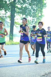 BIB: 11582
                            <button type="button" onclick="openModal(3698693)" class="btn btn-primary btn-sm float-right btn-popup" data-toggle="modal" data-target=".modal-high-quality">
                        <i class="fas fa-shopping-cart"></i> Add to Cart
                    </button>
                                            <button type="button" onclick="isThisMe(3698693, true)" class="btn btn-success btn-sm float-right btn-popup btn-isme hidden" data-toggle="tooltip" data-placement="bottom" title="นี่คือรูปของคุณใช่ไหม คลิกที่นี่เพื่อเอาเข้าอัลบั้ม">
                        <i class="fas fa-plus"></i> Add to album
                    </button>
                    <button type="button" onclick="isThisMe(3698693, false)" class="btn btn-warning btn-sm float-right btn-popup btn-isnotme hidden">
                        <i class="fas fa-ban"></i> Remove from album
                    </button>