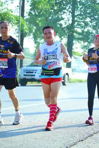 BIB: 20860, 0705, 101, 102174
                            <button type="button" onclick="openModal(3812291)" class="btn btn-primary btn-sm float-right btn-popup" data-toggle="modal" data-target=".modal-high-quality">
                        <i class="fas fa-shopping-cart"></i> Add to Cart
                    </button>
                                            <button type="button" onclick="isThisMe(3812291, true)" class="btn btn-success btn-sm float-right btn-popup btn-isme hidden" data-toggle="tooltip" data-placement="bottom" title="นี่คือรูปของคุณใช่ไหม คลิกที่นี่เพื่อเอาเข้าอัลบั้ม">
                        <i class="fas fa-plus"></i> Add to album
                    </button>
                    <button type="button" onclick="isThisMe(3812291, false)" class="btn btn-warning btn-sm float-right btn-popup btn-isnotme hidden">
                        <i class="fas fa-ban"></i> Remove from album
                    </button>