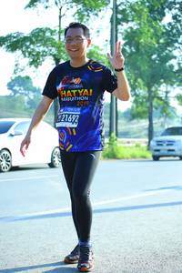 BIB: 2019, 21692
                            <button type="button" onclick="openModal(3813107)" class="btn btn-primary btn-sm float-right btn-popup" data-toggle="modal" data-target=".modal-high-quality">
                        <i class="fas fa-shopping-cart"></i> Add to Cart
                    </button>
                                            <button type="button" onclick="isThisMe(3813107, true)" class="btn btn-success btn-sm float-right btn-popup btn-isme hidden" data-toggle="tooltip" data-placement="bottom" title="นี่คือรูปของคุณใช่ไหม คลิกที่นี่เพื่อเอาเข้าอัลบั้ม">
                        <i class="fas fa-plus"></i> Add to album
                    </button>
                    <button type="button" onclick="isThisMe(3813107, false)" class="btn btn-warning btn-sm float-right btn-popup btn-isnotme hidden">
                        <i class="fas fa-ban"></i> Remove from album
                    </button>