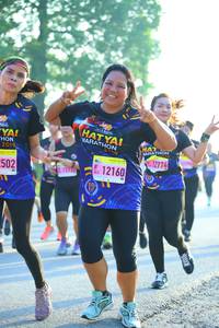 BIB: 2774, 12160, 502
                            <button type="button" onclick="openModal(3808147)" class="btn btn-primary btn-sm float-right btn-popup" data-toggle="modal" data-target=".modal-high-quality">
                        <i class="fas fa-shopping-cart"></i> Add to Cart
                    </button>
                                            <button type="button" onclick="isThisMe(3808147, true)" class="btn btn-success btn-sm float-right btn-popup btn-isme hidden" data-toggle="tooltip" data-placement="bottom" title="นี่คือรูปของคุณใช่ไหม คลิกที่นี่เพื่อเอาเข้าอัลบั้ม">
                        <i class="fas fa-plus"></i> Add to album
                    </button>
                    <button type="button" onclick="isThisMe(3808147, false)" class="btn btn-warning btn-sm float-right btn-popup btn-isnotme hidden">
                        <i class="fas fa-ban"></i> Remove from album
                    </button>