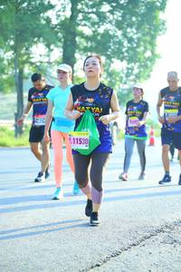 BIB: 11530
                            <button type="button" onclick="openModal(3808723)" class="btn btn-primary btn-sm float-right btn-popup" data-toggle="modal" data-target=".modal-high-quality">
                        <i class="fas fa-shopping-cart"></i> Add to Cart
                    </button>
                                            <button type="button" onclick="isThisMe(3808723, true)" class="btn btn-success btn-sm float-right btn-popup btn-isme hidden" data-toggle="tooltip" data-placement="bottom" title="นี่คือรูปของคุณใช่ไหม คลิกที่นี่เพื่อเอาเข้าอัลบั้ม">
                        <i class="fas fa-plus"></i> Add to album
                    </button>
                    <button type="button" onclick="isThisMe(3808723, false)" class="btn btn-warning btn-sm float-right btn-popup btn-isnotme hidden">
                        <i class="fas fa-ban"></i> Remove from album
                    </button>