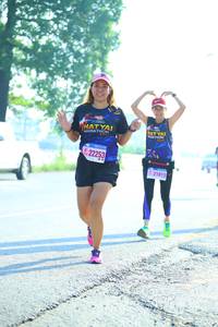 BIB: 22253, 2181
                            <button type="button" onclick="openModal(3713667)" class="btn btn-primary btn-sm float-right btn-popup" data-toggle="modal" data-target=".modal-high-quality">
                        <i class="fas fa-shopping-cart"></i> Add to Cart
                    </button>
                                            <button type="button" onclick="isThisMe(3713667, true)" class="btn btn-success btn-sm float-right btn-popup btn-isme hidden" data-toggle="tooltip" data-placement="bottom" title="นี่คือรูปของคุณใช่ไหม คลิกที่นี่เพื่อเอาเข้าอัลบั้ม">
                        <i class="fas fa-plus"></i> Add to album
                    </button>
                    <button type="button" onclick="isThisMe(3713667, false)" class="btn btn-warning btn-sm float-right btn-popup btn-isnotme hidden">
                        <i class="fas fa-ban"></i> Remove from album
                    </button>