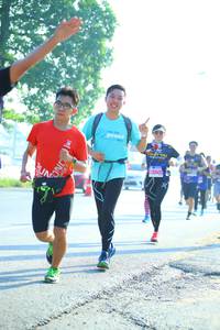 BIB: 
                            <button type="button" onclick="openModal(3700018)" class="btn btn-primary btn-sm float-right btn-popup" data-toggle="modal" data-target=".modal-high-quality">
                        <i class="fas fa-shopping-cart"></i> Add to Cart
                    </button>
                                            <button type="button" onclick="isThisMe(3700018, true)" class="btn btn-success btn-sm float-right btn-popup btn-isme hidden" data-toggle="tooltip" data-placement="bottom" title="นี่คือรูปของคุณใช่ไหม คลิกที่นี่เพื่อเอาเข้าอัลบั้ม">
                        <i class="fas fa-plus"></i> Add to album
                    </button>
                    <button type="button" onclick="isThisMe(3700018, false)" class="btn btn-warning btn-sm float-right btn-popup btn-isnotme hidden">
                        <i class="fas fa-ban"></i> Remove from album
                    </button>