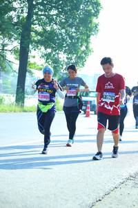 BIB: 21827, 21835
                            <button type="button" onclick="openModal(3713228)" class="btn btn-primary btn-sm float-right btn-popup" data-toggle="modal" data-target=".modal-high-quality">
                        <i class="fas fa-shopping-cart"></i> Add to Cart
                    </button>
                                            <button type="button" onclick="isThisMe(3713228, true)" class="btn btn-success btn-sm float-right btn-popup btn-isme hidden" data-toggle="tooltip" data-placement="bottom" title="นี่คือรูปของคุณใช่ไหม คลิกที่นี่เพื่อเอาเข้าอัลบั้ม">
                        <i class="fas fa-plus"></i> Add to album
                    </button>
                    <button type="button" onclick="isThisMe(3713228, false)" class="btn btn-warning btn-sm float-right btn-popup btn-isnotme hidden">
                        <i class="fas fa-ban"></i> Remove from album
                    </button>