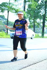 BIB: 2019
                            <button type="button" onclick="openModal(3714604)" class="btn btn-primary btn-sm float-right btn-popup" data-toggle="modal" data-target=".modal-high-quality">
                        <i class="fas fa-shopping-cart"></i> Add to Cart
                    </button>
                                            <button type="button" onclick="isThisMe(3714604, true)" class="btn btn-success btn-sm float-right btn-popup btn-isme hidden" data-toggle="tooltip" data-placement="bottom" title="นี่คือรูปของคุณใช่ไหม คลิกที่นี่เพื่อเอาเข้าอัลบั้ม">
                        <i class="fas fa-plus"></i> Add to album
                    </button>
                    <button type="button" onclick="isThisMe(3714604, false)" class="btn btn-warning btn-sm float-right btn-popup btn-isnotme hidden">
                        <i class="fas fa-ban"></i> Remove from album
                    </button>