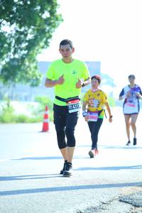 BIB: 
                            <button type="button" onclick="openModal(3813751)" class="btn btn-primary btn-sm float-right btn-popup" data-toggle="modal" data-target=".modal-high-quality">
                        <i class="fas fa-shopping-cart"></i> Add to Cart
                    </button>
                                            <button type="button" onclick="isThisMe(3813751, true)" class="btn btn-success btn-sm float-right btn-popup btn-isme hidden" data-toggle="tooltip" data-placement="bottom" title="นี่คือรูปของคุณใช่ไหม คลิกที่นี่เพื่อเอาเข้าอัลบั้ม">
                        <i class="fas fa-plus"></i> Add to album
                    </button>
                    <button type="button" onclick="isThisMe(3813751, false)" class="btn btn-warning btn-sm float-right btn-popup btn-isnotme hidden">
                        <i class="fas fa-ban"></i> Remove from album
                    </button>