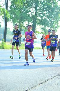 BIB: 41107
                            <button type="button" onclick="openModal(3808752)" class="btn btn-primary btn-sm float-right btn-popup" data-toggle="modal" data-target=".modal-high-quality">
                        <i class="fas fa-shopping-cart"></i> Add to Cart
                    </button>
                                            <button type="button" onclick="isThisMe(3808752, true)" class="btn btn-success btn-sm float-right btn-popup btn-isme hidden" data-toggle="tooltip" data-placement="bottom" title="นี่คือรูปของคุณใช่ไหม คลิกที่นี่เพื่อเอาเข้าอัลบั้ม">
                        <i class="fas fa-plus"></i> Add to album
                    </button>
                    <button type="button" onclick="isThisMe(3808752, false)" class="btn btn-warning btn-sm float-right btn-popup btn-isnotme hidden">
                        <i class="fas fa-ban"></i> Remove from album
                    </button>