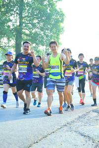 BIB: 12176, 1187
                            <button type="button" onclick="openModal(3808051)" class="btn btn-primary btn-sm float-right btn-popup" data-toggle="modal" data-target=".modal-high-quality">
                        <i class="fas fa-shopping-cart"></i> Add to Cart
                    </button>
                                            <button type="button" onclick="isThisMe(3808051, true)" class="btn btn-success btn-sm float-right btn-popup btn-isme hidden" data-toggle="tooltip" data-placement="bottom" title="นี่คือรูปของคุณใช่ไหม คลิกที่นี่เพื่อเอาเข้าอัลบั้ม">
                        <i class="fas fa-plus"></i> Add to album
                    </button>
                    <button type="button" onclick="isThisMe(3808051, false)" class="btn btn-warning btn-sm float-right btn-popup btn-isnotme hidden">
                        <i class="fas fa-ban"></i> Remove from album
                    </button>