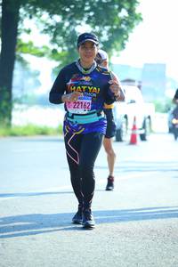 BIB: 22162
                            <button type="button" onclick="openModal(3708072)" class="btn btn-primary btn-sm float-right btn-popup" data-toggle="modal" data-target=".modal-high-quality">
                        <i class="fas fa-shopping-cart"></i> Add to Cart
                    </button>
                                            <button type="button" onclick="isThisMe(3708072, true)" class="btn btn-success btn-sm float-right btn-popup btn-isme hidden" data-toggle="tooltip" data-placement="bottom" title="นี่คือรูปของคุณใช่ไหม คลิกที่นี่เพื่อเอาเข้าอัลบั้ม">
                        <i class="fas fa-plus"></i> Add to album
                    </button>
                    <button type="button" onclick="isThisMe(3708072, false)" class="btn btn-warning btn-sm float-right btn-popup btn-isnotme hidden">
                        <i class="fas fa-ban"></i> Remove from album
                    </button>