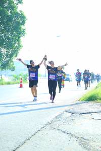 BIB: 
                            <button type="button" onclick="openModal(3699865)" class="btn btn-primary btn-sm float-right btn-popup" data-toggle="modal" data-target=".modal-high-quality">
                        <i class="fas fa-shopping-cart"></i> Add to Cart
                    </button>
                                            <button type="button" onclick="isThisMe(3699865, true)" class="btn btn-success btn-sm float-right btn-popup btn-isme hidden" data-toggle="tooltip" data-placement="bottom" title="นี่คือรูปของคุณใช่ไหม คลิกที่นี่เพื่อเอาเข้าอัลบั้ม">
                        <i class="fas fa-plus"></i> Add to album
                    </button>
                    <button type="button" onclick="isThisMe(3699865, false)" class="btn btn-warning btn-sm float-right btn-popup btn-isnotme hidden">
                        <i class="fas fa-ban"></i> Remove from album
                    </button>