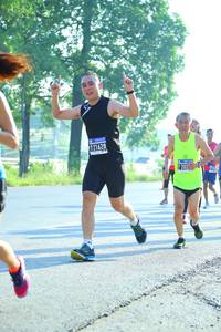 BIB: 21628
                            <button type="button" onclick="openModal(3812357)" class="btn btn-primary btn-sm float-right btn-popup" data-toggle="modal" data-target=".modal-high-quality">
                        <i class="fas fa-shopping-cart"></i> Add to Cart
                    </button>
                                            <button type="button" onclick="isThisMe(3812357, true)" class="btn btn-success btn-sm float-right btn-popup btn-isme hidden" data-toggle="tooltip" data-placement="bottom" title="นี่คือรูปของคุณใช่ไหม คลิกที่นี่เพื่อเอาเข้าอัลบั้ม">
                        <i class="fas fa-plus"></i> Add to album
                    </button>
                    <button type="button" onclick="isThisMe(3812357, false)" class="btn btn-warning btn-sm float-right btn-popup btn-isnotme hidden">
                        <i class="fas fa-ban"></i> Remove from album
                    </button>