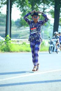 BIB: 40981
                            <button type="button" onclick="openModal(3812737)" class="btn btn-primary btn-sm float-right btn-popup" data-toggle="modal" data-target=".modal-high-quality">
                        <i class="fas fa-shopping-cart"></i> Add to Cart
                    </button>
                                            <button type="button" onclick="isThisMe(3812737, true)" class="btn btn-success btn-sm float-right btn-popup btn-isme hidden" data-toggle="tooltip" data-placement="bottom" title="นี่คือรูปของคุณใช่ไหม คลิกที่นี่เพื่อเอาเข้าอัลบั้ม">
                        <i class="fas fa-plus"></i> Add to album
                    </button>
                    <button type="button" onclick="isThisMe(3812737, false)" class="btn btn-warning btn-sm float-right btn-popup btn-isnotme hidden">
                        <i class="fas fa-ban"></i> Remove from album
                    </button>