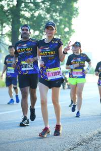 BIB: 201, 2019, 10972, 12039, 12757
                            <button type="button" onclick="openModal(3691221)" class="btn btn-primary btn-sm float-right btn-popup" data-toggle="modal" data-target=".modal-high-quality">
                        <i class="fas fa-shopping-cart"></i> Add to Cart
                    </button>
                                            <button type="button" onclick="isThisMe(3691221, true)" class="btn btn-success btn-sm float-right btn-popup btn-isme hidden" data-toggle="tooltip" data-placement="bottom" title="นี่คือรูปของคุณใช่ไหม คลิกที่นี่เพื่อเอาเข้าอัลบั้ม">
                        <i class="fas fa-plus"></i> Add to album
                    </button>
                    <button type="button" onclick="isThisMe(3691221, false)" class="btn btn-warning btn-sm float-right btn-popup btn-isnotme hidden">
                        <i class="fas fa-ban"></i> Remove from album
                    </button>