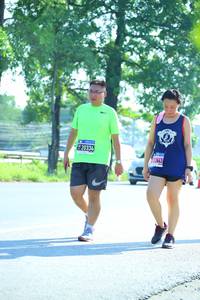 BIB: 20334
                            <button type="button" onclick="openModal(3714187)" class="btn btn-primary btn-sm float-right btn-popup" data-toggle="modal" data-target=".modal-high-quality">
                        <i class="fas fa-shopping-cart"></i> Add to Cart
                    </button>
                                            <button type="button" onclick="isThisMe(3714187, true)" class="btn btn-success btn-sm float-right btn-popup btn-isme hidden" data-toggle="tooltip" data-placement="bottom" title="นี่คือรูปของคุณใช่ไหม คลิกที่นี่เพื่อเอาเข้าอัลบั้ม">
                        <i class="fas fa-plus"></i> Add to album
                    </button>
                    <button type="button" onclick="isThisMe(3714187, false)" class="btn btn-warning btn-sm float-right btn-popup btn-isnotme hidden">
                        <i class="fas fa-ban"></i> Remove from album
                    </button>