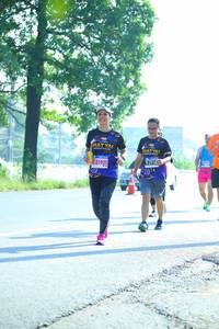 BIB: 2193
                            <button type="button" onclick="openModal(3812844)" class="btn btn-primary btn-sm float-right btn-popup" data-toggle="modal" data-target=".modal-high-quality">
                        <i class="fas fa-shopping-cart"></i> Add to Cart
                    </button>
                                            <button type="button" onclick="isThisMe(3812844, true)" class="btn btn-success btn-sm float-right btn-popup btn-isme hidden" data-toggle="tooltip" data-placement="bottom" title="นี่คือรูปของคุณใช่ไหม คลิกที่นี่เพื่อเอาเข้าอัลบั้ม">
                        <i class="fas fa-plus"></i> Add to album
                    </button>
                    <button type="button" onclick="isThisMe(3812844, false)" class="btn btn-warning btn-sm float-right btn-popup btn-isnotme hidden">
                        <i class="fas fa-ban"></i> Remove from album
                    </button>