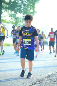 BIB: 2019, 10671
                            <button type="button" onclick="openModal(3702953)" class="btn btn-primary btn-sm float-right btn-popup" data-toggle="modal" data-target=".modal-high-quality">
                        <i class="fas fa-shopping-cart"></i> Add to Cart
                    </button>
                                            <button type="button" onclick="isThisMe(3702953, true)" class="btn btn-success btn-sm float-right btn-popup btn-isme hidden" data-toggle="tooltip" data-placement="bottom" title="นี่คือรูปของคุณใช่ไหม คลิกที่นี่เพื่อเอาเข้าอัลบั้ม">
                        <i class="fas fa-plus"></i> Add to album
                    </button>
                    <button type="button" onclick="isThisMe(3702953, false)" class="btn btn-warning btn-sm float-right btn-popup btn-isnotme hidden">
                        <i class="fas fa-ban"></i> Remove from album
                    </button>