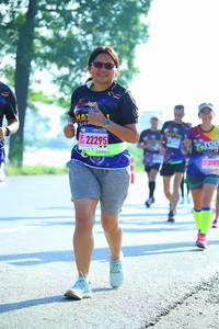 BIB: 22295
                            <button type="button" onclick="openModal(3713307)" class="btn btn-primary btn-sm float-right btn-popup" data-toggle="modal" data-target=".modal-high-quality">
                        <i class="fas fa-shopping-cart"></i> Add to Cart
                    </button>
                                            <button type="button" onclick="isThisMe(3713307, true)" class="btn btn-success btn-sm float-right btn-popup btn-isme hidden" data-toggle="tooltip" data-placement="bottom" title="นี่คือรูปของคุณใช่ไหม คลิกที่นี่เพื่อเอาเข้าอัลบั้ม">
                        <i class="fas fa-plus"></i> Add to album
                    </button>
                    <button type="button" onclick="isThisMe(3713307, false)" class="btn btn-warning btn-sm float-right btn-popup btn-isnotme hidden">
                        <i class="fas fa-ban"></i> Remove from album
                    </button>