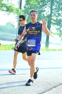 BIB: 20300, 
                            <button type="button" onclick="openModal(3811785)" class="btn btn-primary btn-sm float-right btn-popup" data-toggle="modal" data-target=".modal-high-quality">
                        <i class="fas fa-shopping-cart"></i> Add to Cart
                    </button>
                                            <button type="button" onclick="isThisMe(3811785, true)" class="btn btn-success btn-sm float-right btn-popup btn-isme hidden" data-toggle="tooltip" data-placement="bottom" title="นี่คือรูปของคุณใช่ไหม คลิกที่นี่เพื่อเอาเข้าอัลบั้ม">
                        <i class="fas fa-plus"></i> Add to album
                    </button>
                    <button type="button" onclick="isThisMe(3811785, false)" class="btn btn-warning btn-sm float-right btn-popup btn-isnotme hidden">
                        <i class="fas fa-ban"></i> Remove from album
                    </button>