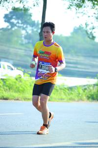 BIB: 2050
                            <button type="button" onclick="openModal(3812210)" class="btn btn-primary btn-sm float-right btn-popup" data-toggle="modal" data-target=".modal-high-quality">
                        <i class="fas fa-shopping-cart"></i> Add to Cart
                    </button>
                                            <button type="button" onclick="isThisMe(3812210, true)" class="btn btn-success btn-sm float-right btn-popup btn-isme hidden" data-toggle="tooltip" data-placement="bottom" title="นี่คือรูปของคุณใช่ไหม คลิกที่นี่เพื่อเอาเข้าอัลบั้ม">
                        <i class="fas fa-plus"></i> Add to album
                    </button>
                    <button type="button" onclick="isThisMe(3812210, false)" class="btn btn-warning btn-sm float-right btn-popup btn-isnotme hidden">
                        <i class="fas fa-ban"></i> Remove from album
                    </button>